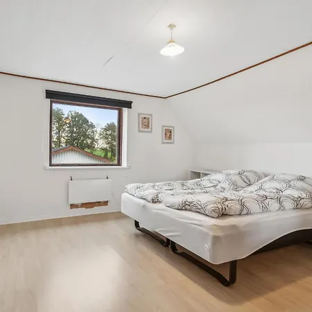 Holiday home Awesome In With Wifi *